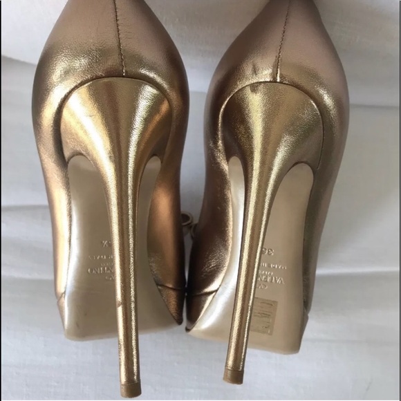 Valentino gold bow peep toe platform heel - Picture 4 of 8
